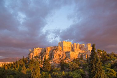 Yunanistan 'ın Atina kentindeki Akropolis ve Echtheion manzarası çok güzel