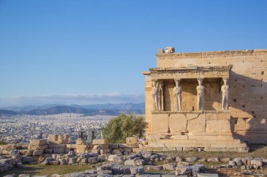 Yunanistan 'ın Atina kentindeki Akropolis ve Echtheion manzarası çok güzel