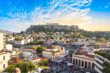 Yunanistan 'ın Atina kentindeki Akropolis ve Monastiraki bölgesinin güzel manzarası