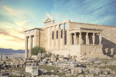 Yunanistan 'ın Atina kentindeki Akropolis ve Echtheion manzarası çok güzel