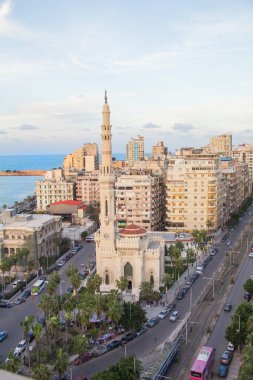 İskenderiye 'deki El Kaide İbrahim Başa Camii' nin güzel manzarası.