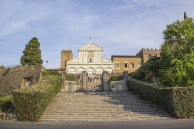 İtalya Floransa 'daki San Miniato al Monte Kilisesi' nin güzel manzarası