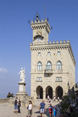 San Marino Cumhuriyeti 'ndeki Piazza della Liberta' nın güzel manzarası