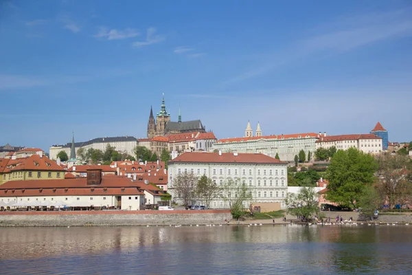 Schöne Aussicht Auf Den Veitsdom Die Prager Burg Und Mala — Stockfoto
