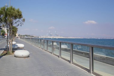 Kıbrıs Rum Kesimi 'nin Larnaka kentindeki setin manzarası güzelmiş.