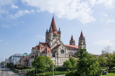 Avusturya, Viyana 'daki Assisi Kilisesi' nin güzel manzarası