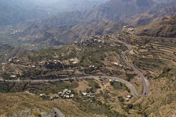 Ωραία Θέα Του Βουνού Σερπαντίνες Και Βεράντες Στην Υεμένη — Φωτογραφία Αρχείου