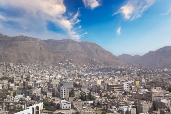Gyönyörű Kilátás Nyílik Tipikus Építészet Jemen — Stock Fotó