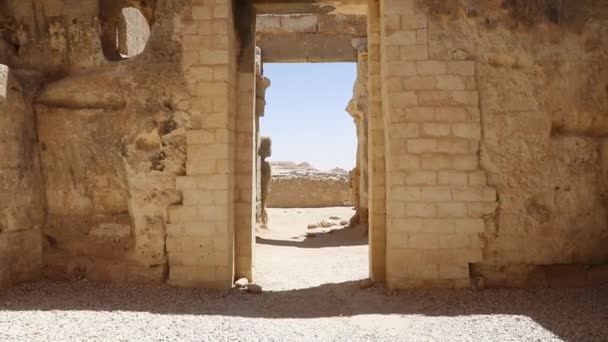 Lihat Melalui Kuil Orakel Amun Untuk Gebel Dakrour Oasis Siwa — Stok Video