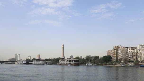 カイロのカイロ塔とナイル堤防の美しい景色 エジプト — ストック動画