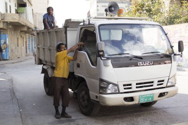 İnsanlar Sanaa, Yemen sokaklarında