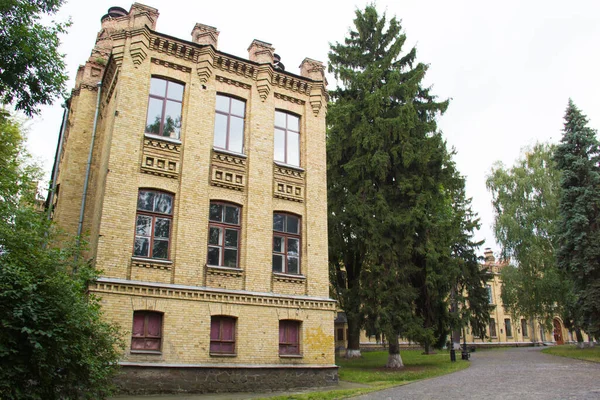 Krásný Výhled Kyjevský Polytechnický Institut Pojmenovaný Igoru Sikorském Kyjevě Ukrajina — Stock fotografie