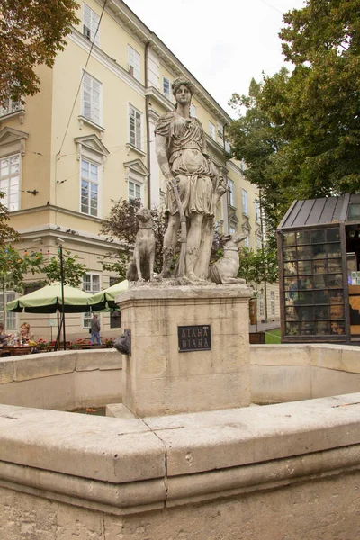 stock image Beautiful view of the monument to the street of Lviv, Ukraine