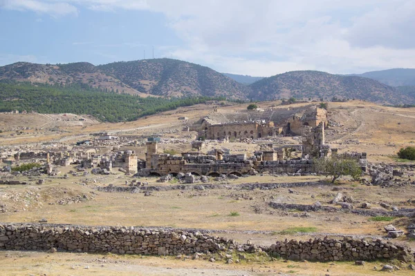 stock image Beautiful view of the ruins of ancient Hierapolis, or Hierapolis, Turkey