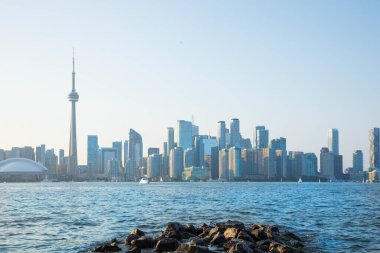 Kanada Toronto 'daki Rogers Center ve CN Tower' ın güzel manzarası