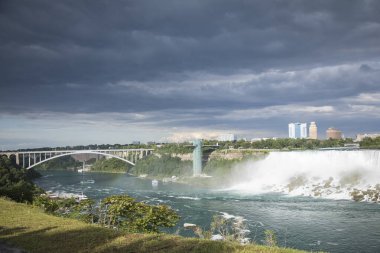 Kanada 'daki güzel Niagara Şelalesi manzarası