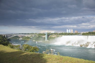 Kanada 'daki güzel Niagara Şelalesi manzarası