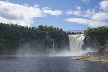 Kanada 'daki Montmorency Şelalesinin güzel manzarası