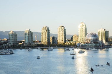 Vancouver, Kanada 'daki Vancouver Bilim Dünyası' nın güzel manzarası