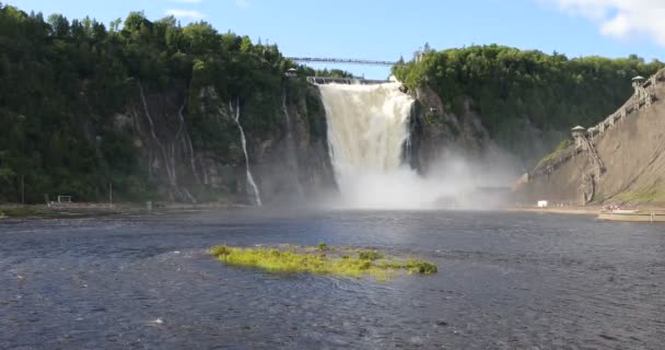 Прекрасний Вид Водоспад Монморенсі Канаді — стокове відео