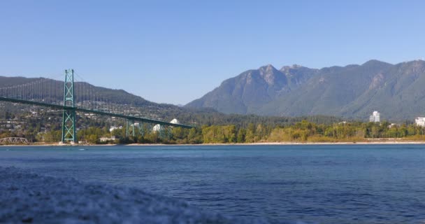 Hermosa Vista Del Puente Lions Gate Vancouver Canadá — Vídeos de Stock