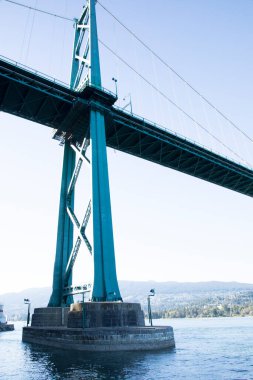 Vancouver, Kanada 'daki Lions Gate Köprüsü' nün güzel manzarası