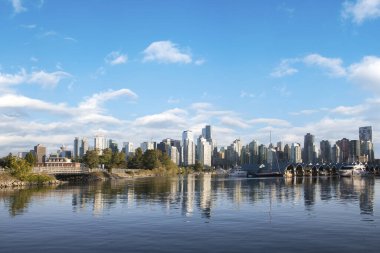 Vancouver, Kanada 'daki Vancouver Körfezi' nin güzel manzarası