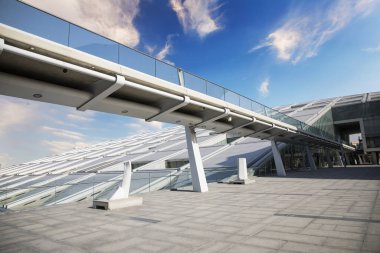 İskenderiye, Mısır 'daki İskenderiye Kütüphanesi' nin güzel manzarası