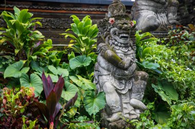 Bali, Endonezya 'da tipik bale heykeli