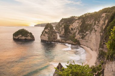 Penida Adası, Endonezya 'daki Elmas Sahili' nin güzel manzarası