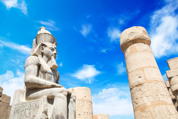 Красивый вид на древний храм Луксор в Луксоре, Египет