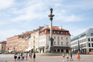 Polonya 'nın Varşova kentindeki Castle Square' de Kral Sigismund 'un Sütununun güzel manzarası