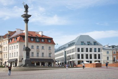 Polonya 'nın Varşova kentindeki Castle Square' de Kral Sigismund 'un Sütununun güzel manzarası