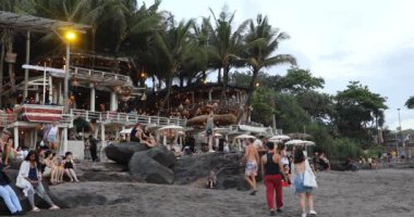 Endonezya 'nın Bali Adası' ndaki güzel Canggu Sahili manzarası