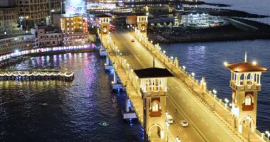 İskenderiye, Mısır 'daki Stanley Köprüsü' nün güzel manzarası