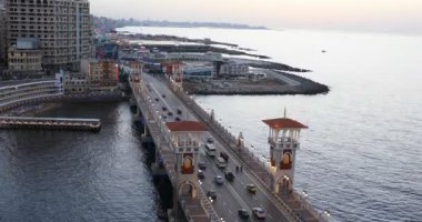 İskenderiye, Mısır 'daki Stanley Köprüsü' nün güzel manzarası