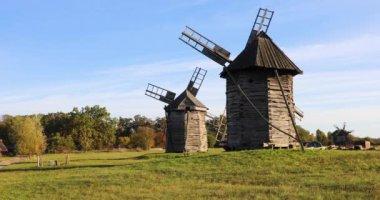 Ukrayna 'nın başkenti Kyiv' deki Pirogiv Ulusal Müzesi 'nin güzel manzarası