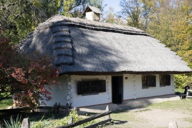 Ukrayna 'nın başkenti Kyiv' deki Pirogiv Ulusal Müzesi 'nin güzel manzarası