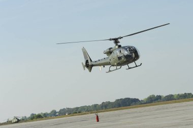 BELGRAD - 13 Eylül 2009 BATAJNICA 2009 Uluslararası Hava Gösterisi SA-341H GAZELLE 13 Eylül 2009 'da Sırbistan' ın başkenti Batajnica 'da düzenlenen saldırıda 