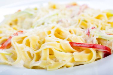 Kabaklı makarna tagliatelle