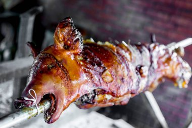 ızgara kavrulmuş domuz eti