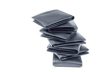 cüzdan beyaz zemin üzerine yığını