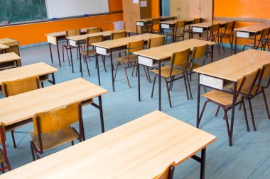 boş sınıf oda İlköğretim Okulu