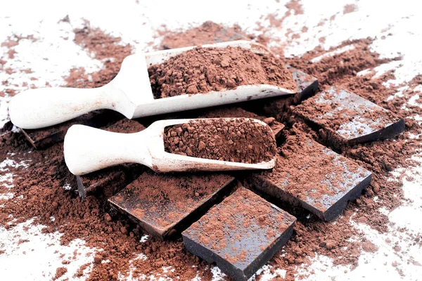 Шоколадные Кусочки Какао Порошок Крупным Планом — стоковое фото