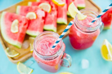 Masada karpuz suyu var.