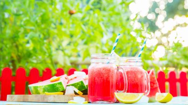 Masada karpuz suyu var.