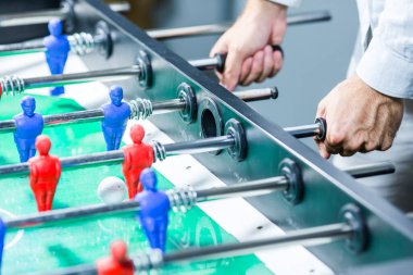 Close-Up masa futbol oyunu