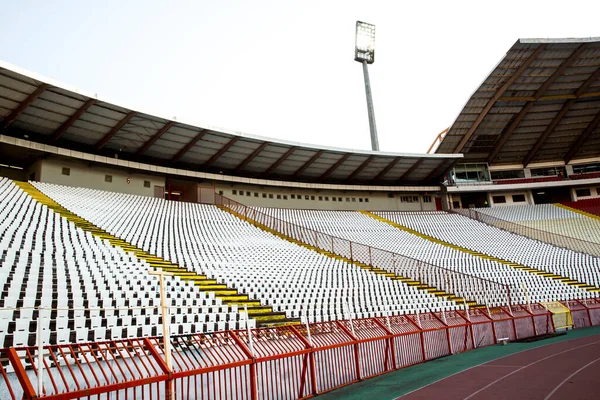 Chaises Blanches Sur Stand Stade — Photo