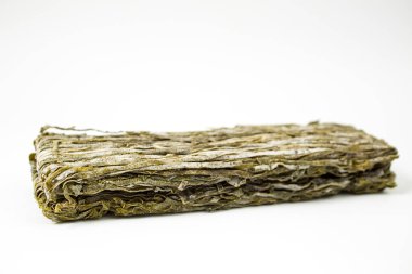 Kurumuş organik sağlıklı deniz yosunu.