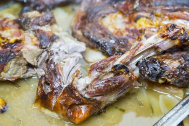 Kuzu rostosu yakın.